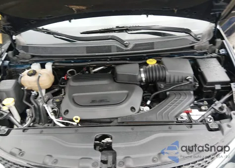 2020 Chrysler Voyager Lxi z USA, uszkodzony, nr VIN 2C4RC1DG5LR164639